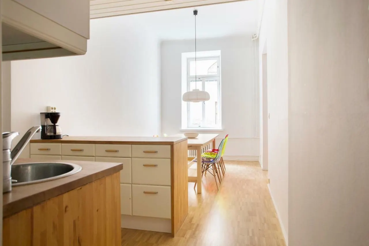 2Ndhomes Luminous 97M2 2Br Apartment In Katajanokka Helsinki